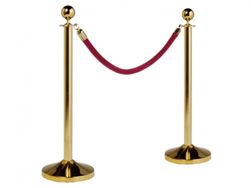 Alquiler de catenarias clásicas doradas con cordón rojo trenzado