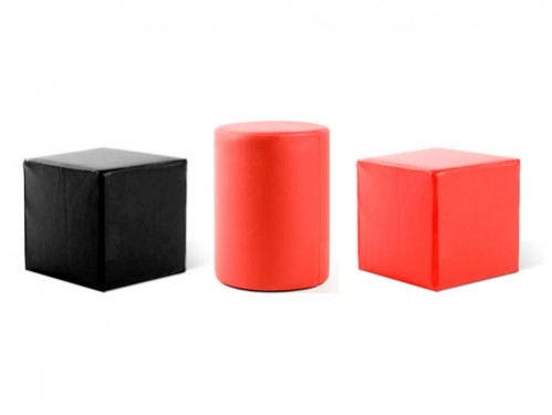 Alquiler de puffs redondos y cuadrados de distintos colores