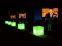montaje 3 plasmas en soportes y cubos de luz