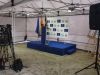 Tarima en interior carpas presentaci�n Urbaser