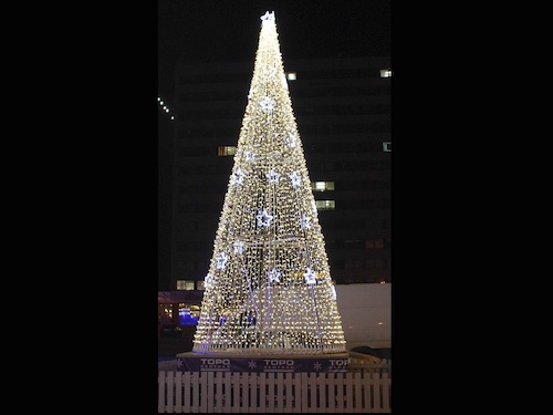 Diacrítico laberinto rumor Alquiler de estrellas LED para árboles de Navidad gigantes