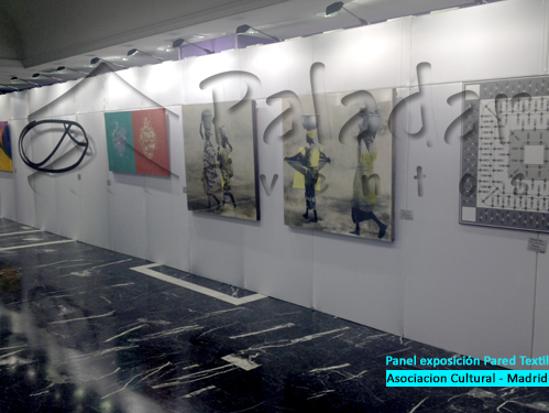 Alquiler paneles de exposicion en pared textil con luz